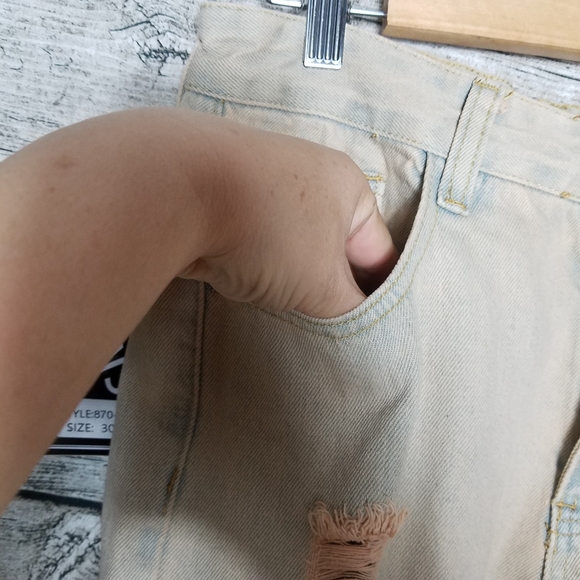 Jeans New Fashion Style 870-1 Ripped Jeans Size 30.Waist approx: 15 inches In - Picture 4 of 8